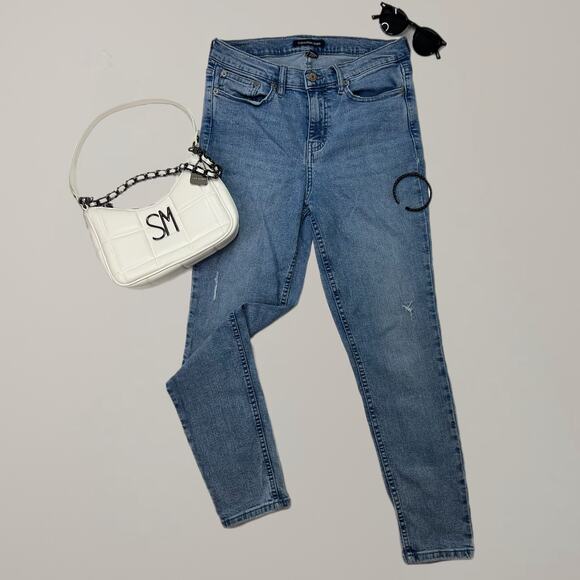 Calvin Klein Women’s Mid Rise Skinny Jeans – Light Blue – Size 6 - Picture 1 of 9